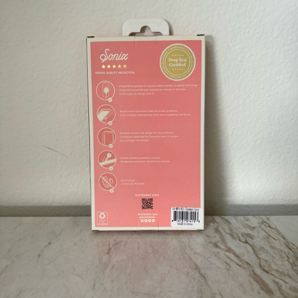 Sonix iPhone 15 Pro Case: Checkmate Daisy - Picture 2 of 8